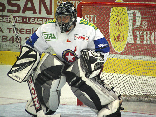 03082005-02.jpg